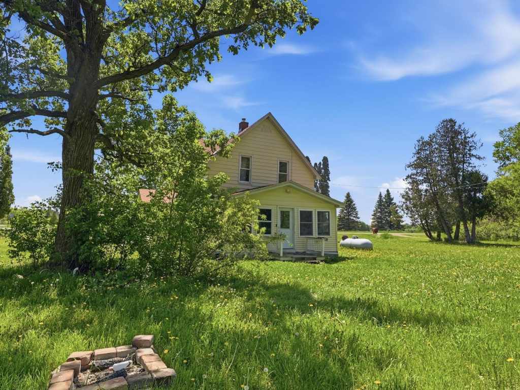 Property Photo 28