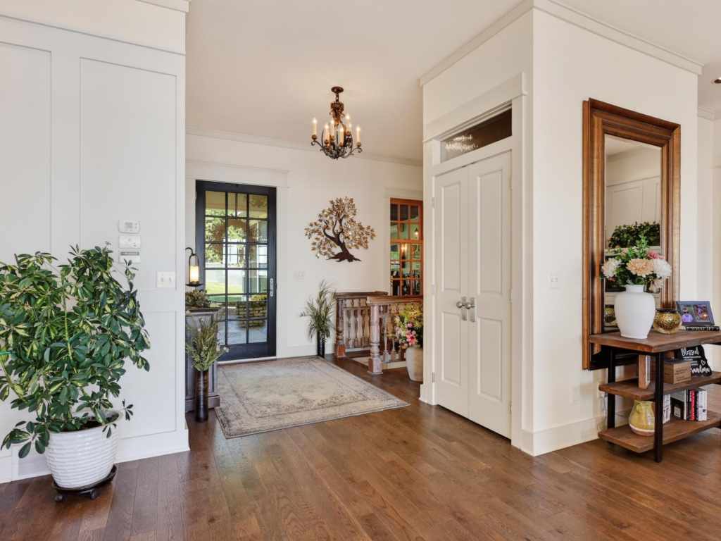 Main Property Photo