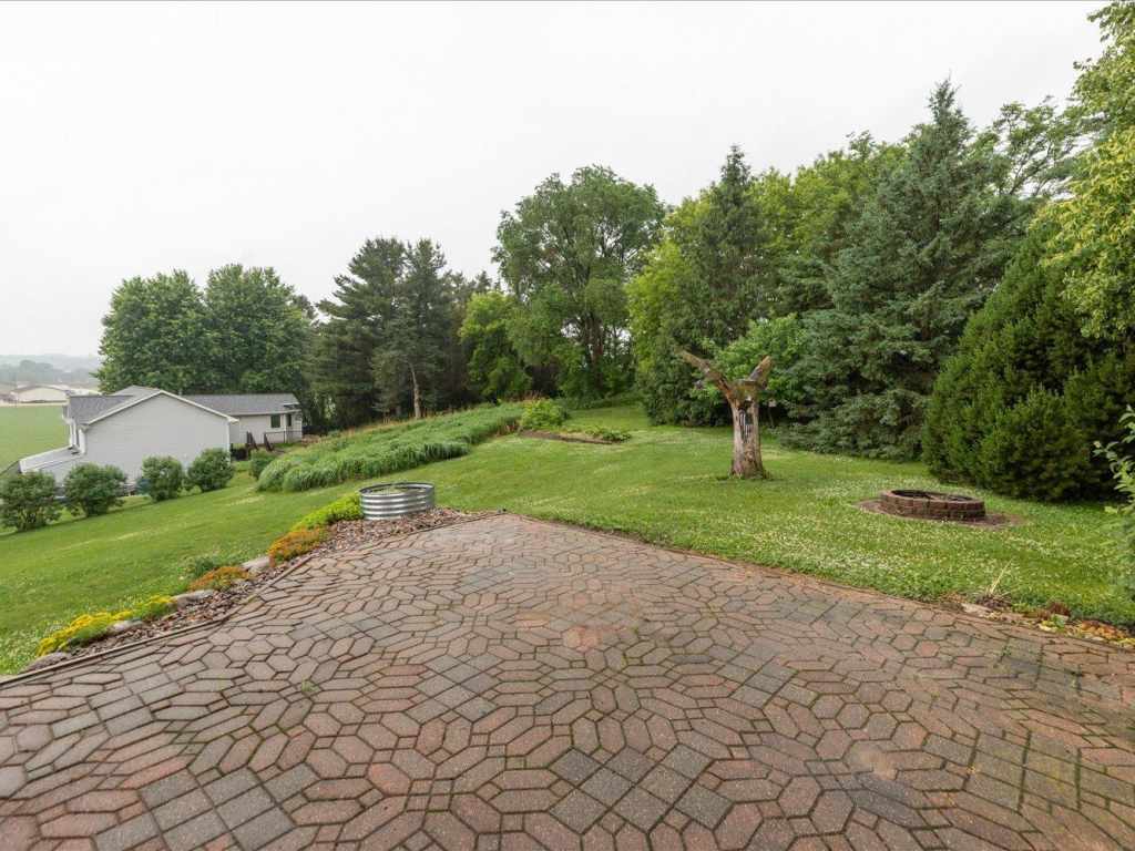 Property Photo 31