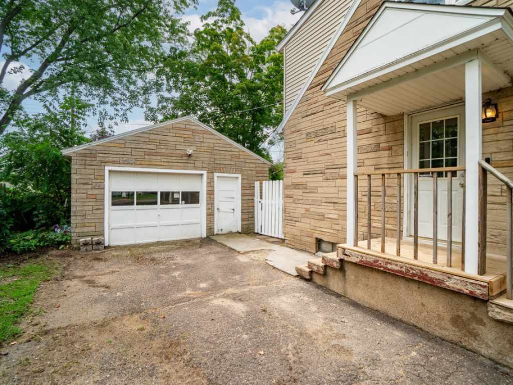 Property Photo 22