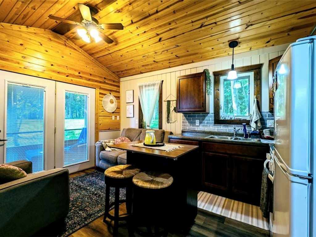 Property Photo 37
