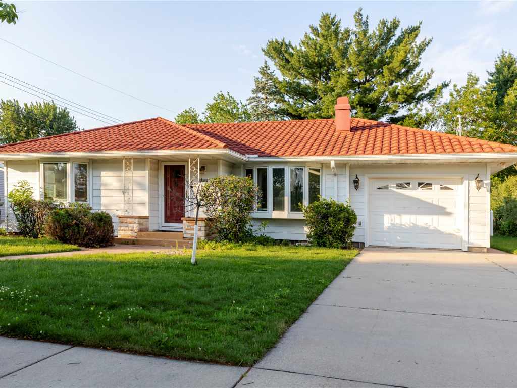Main Property Photo