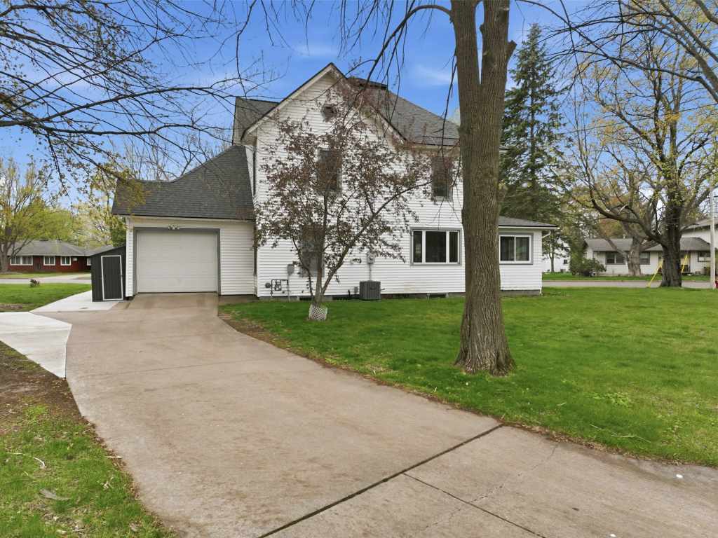 Main Property Photo
