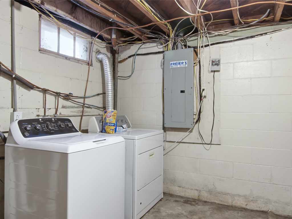 Property Photo 37