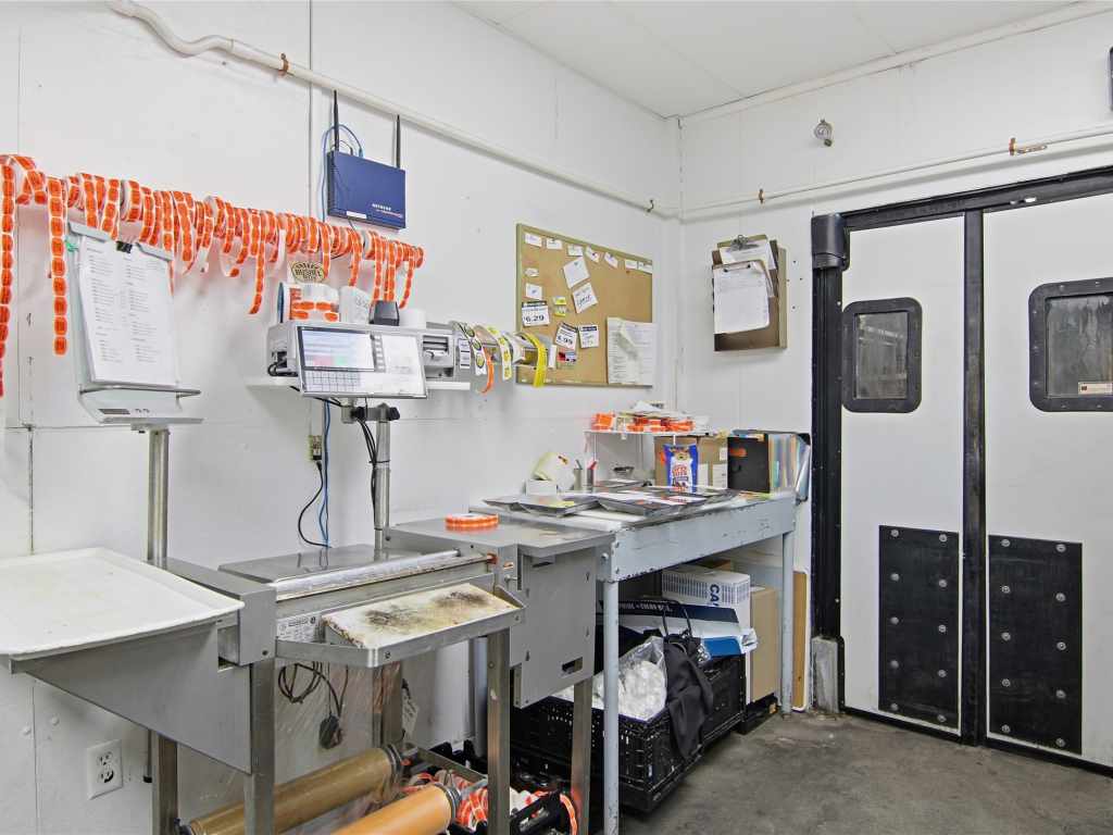 Property Photo 40
