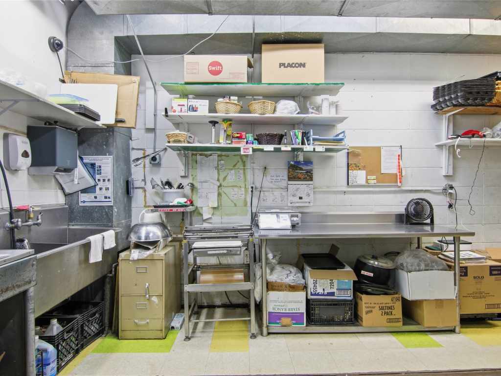 Property Photo 43