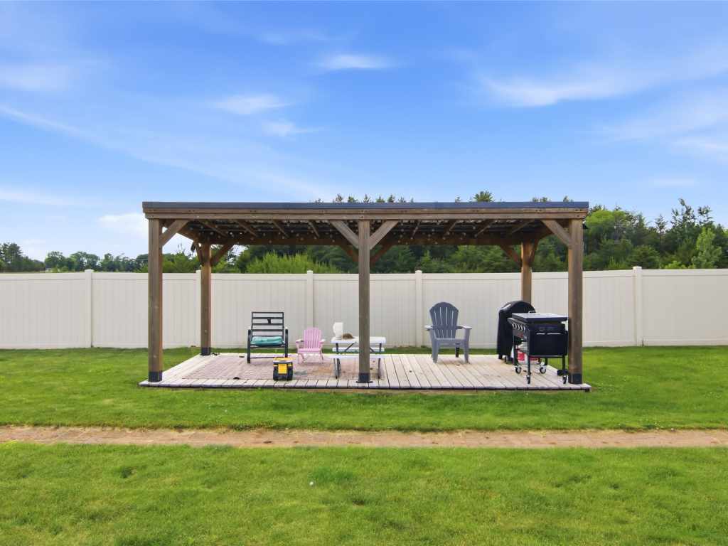 Property Photo 34
