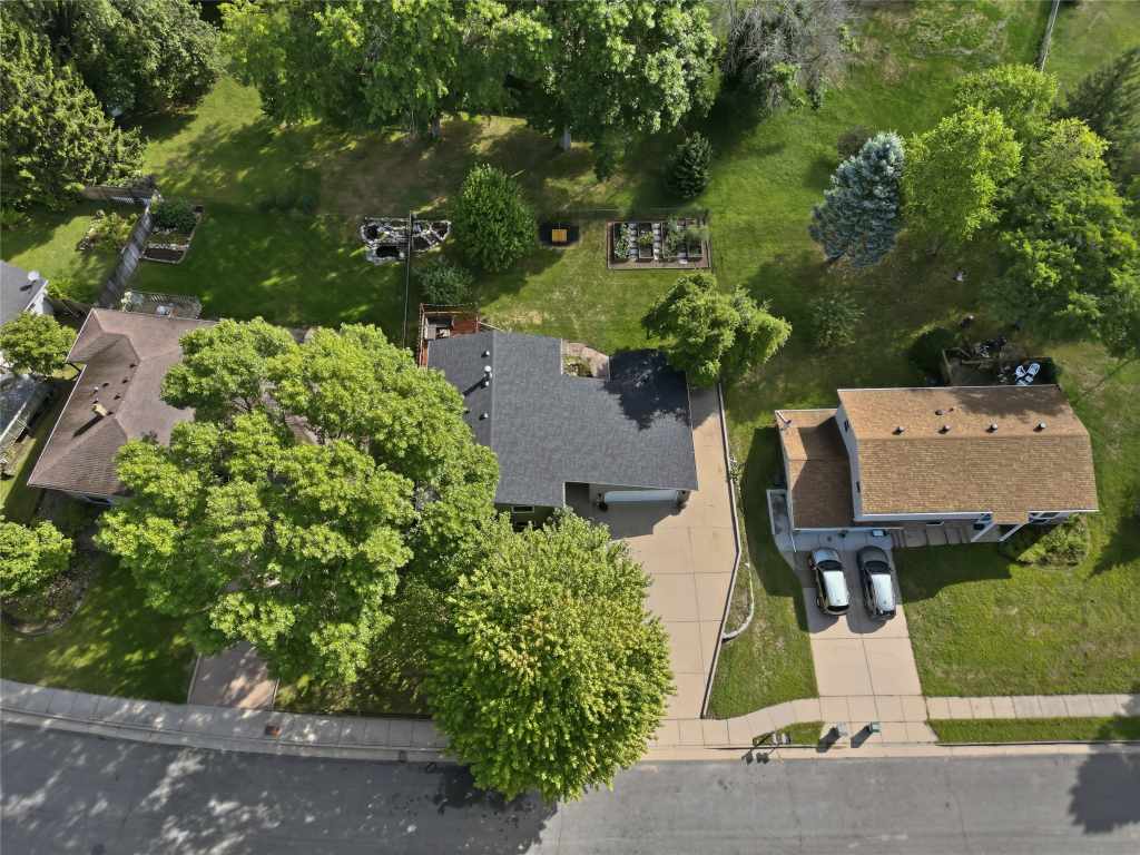 Property Photo 52