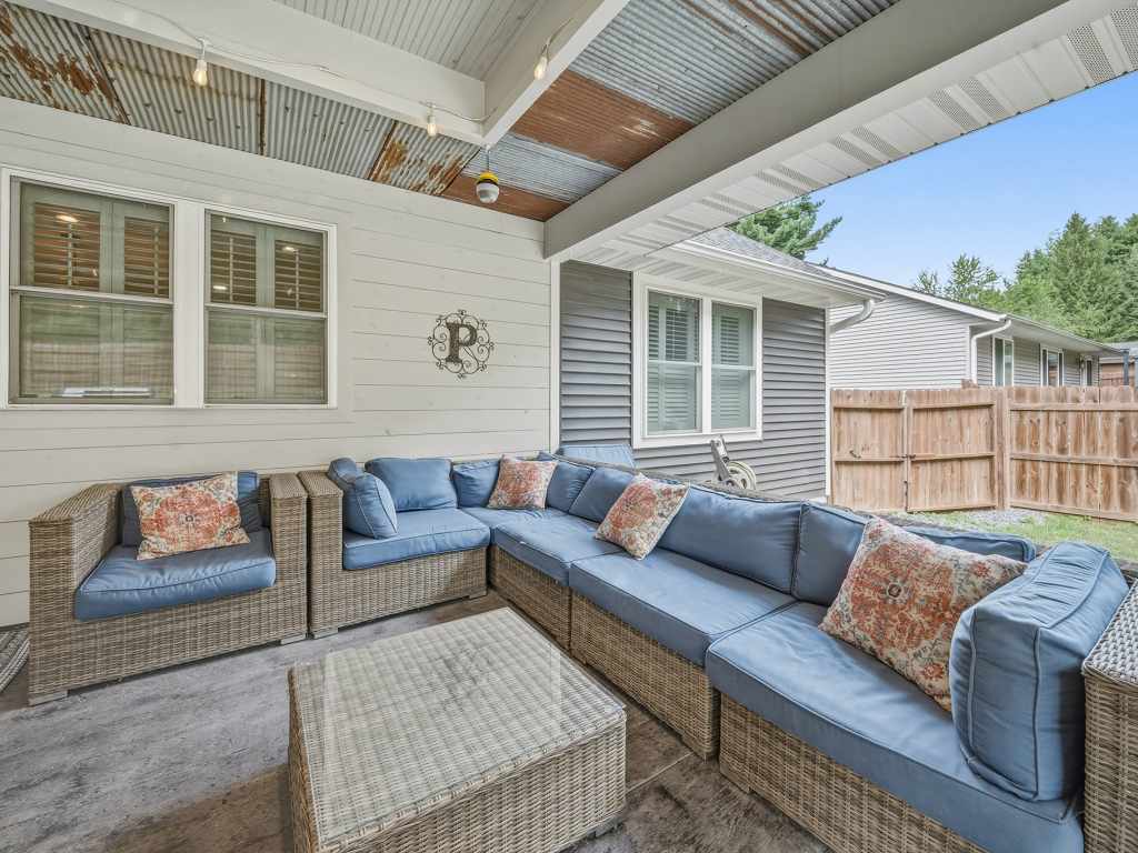 Property Photo 43