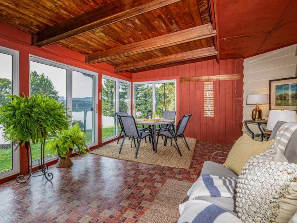 Property Photo 46