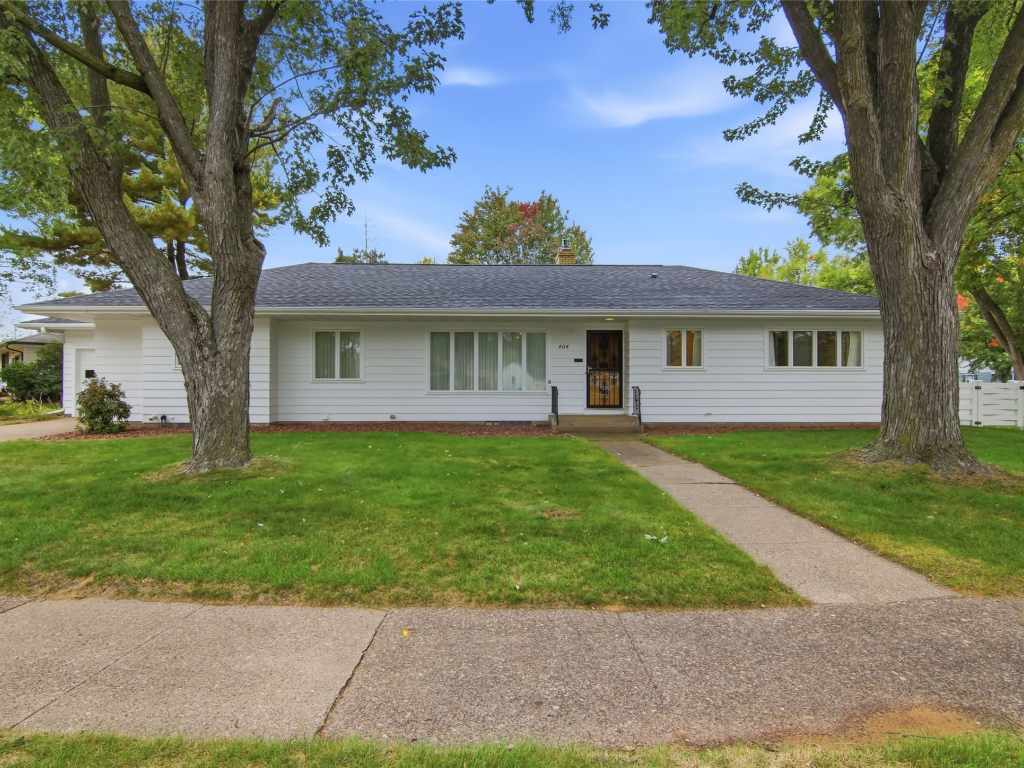 Main Property Photo