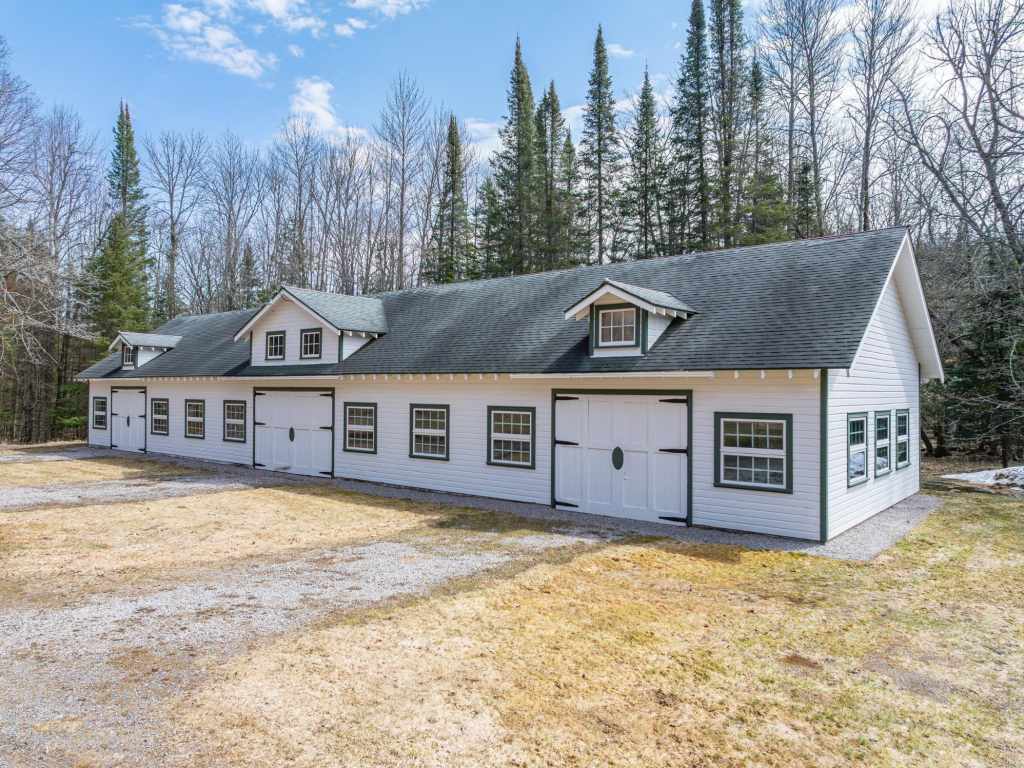 Property Photo 43