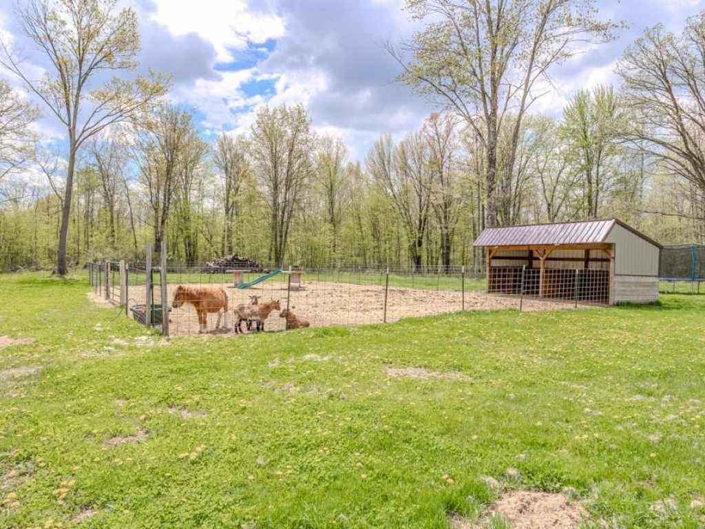 Property Photo 52
