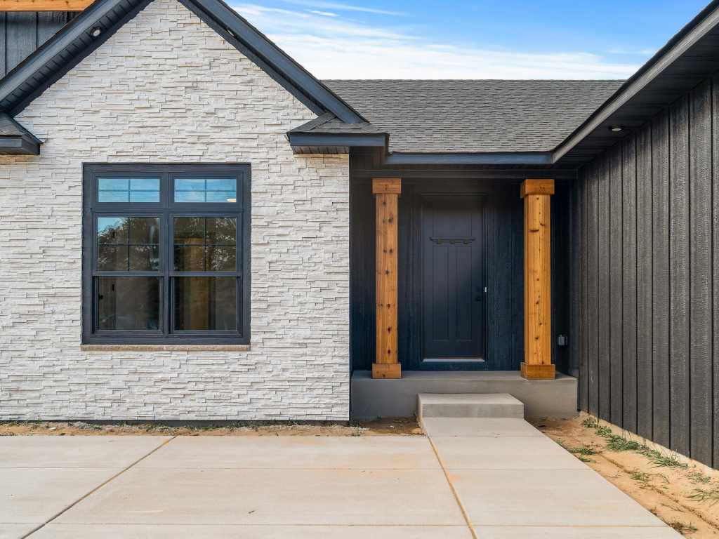 Main Property Photo