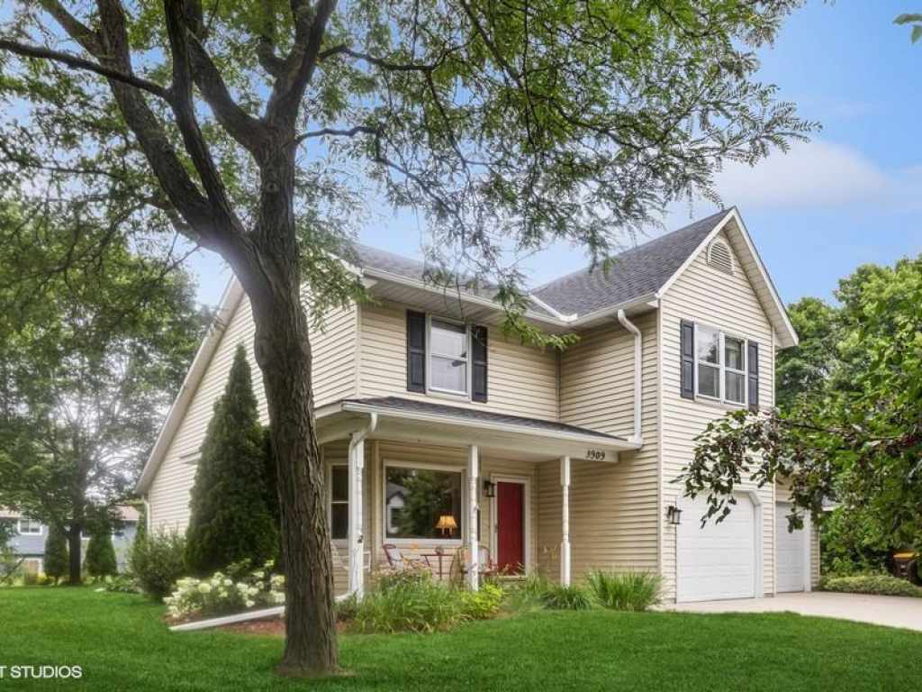 Main Property Photo