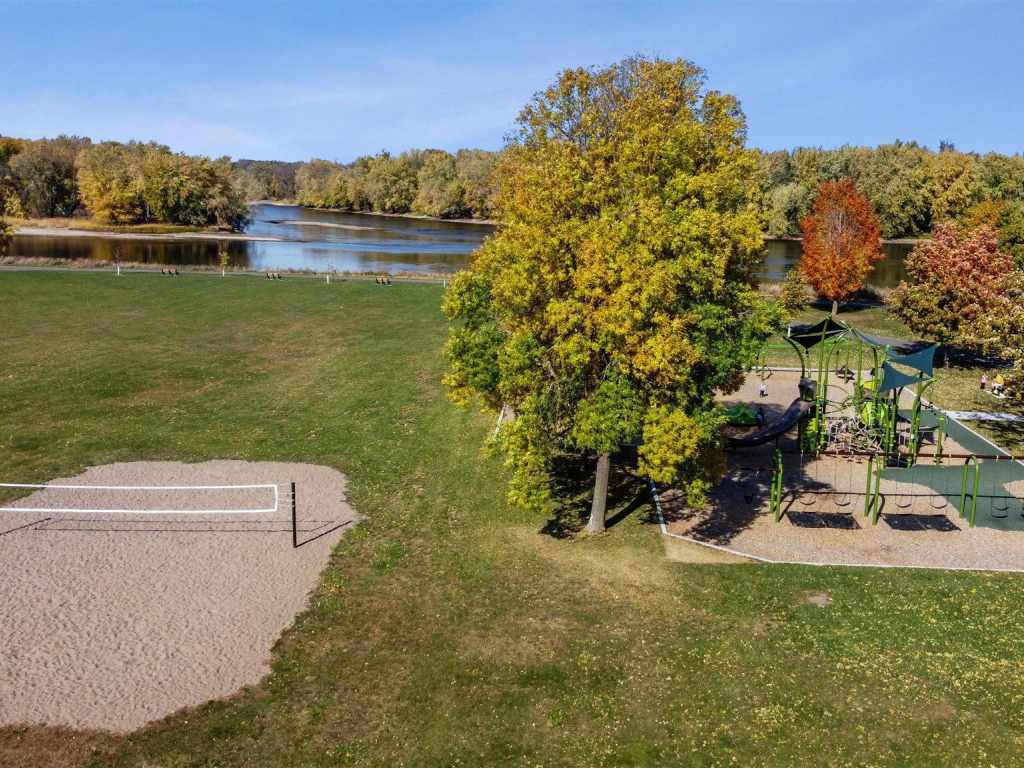 Property Photo 40