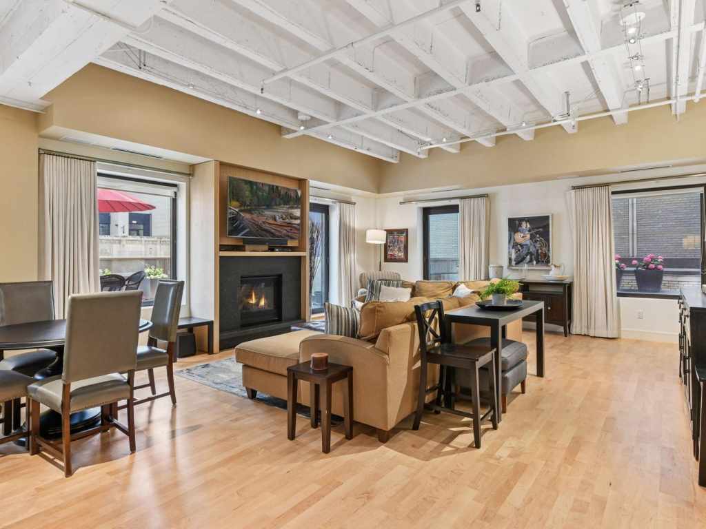 Main Property Photo