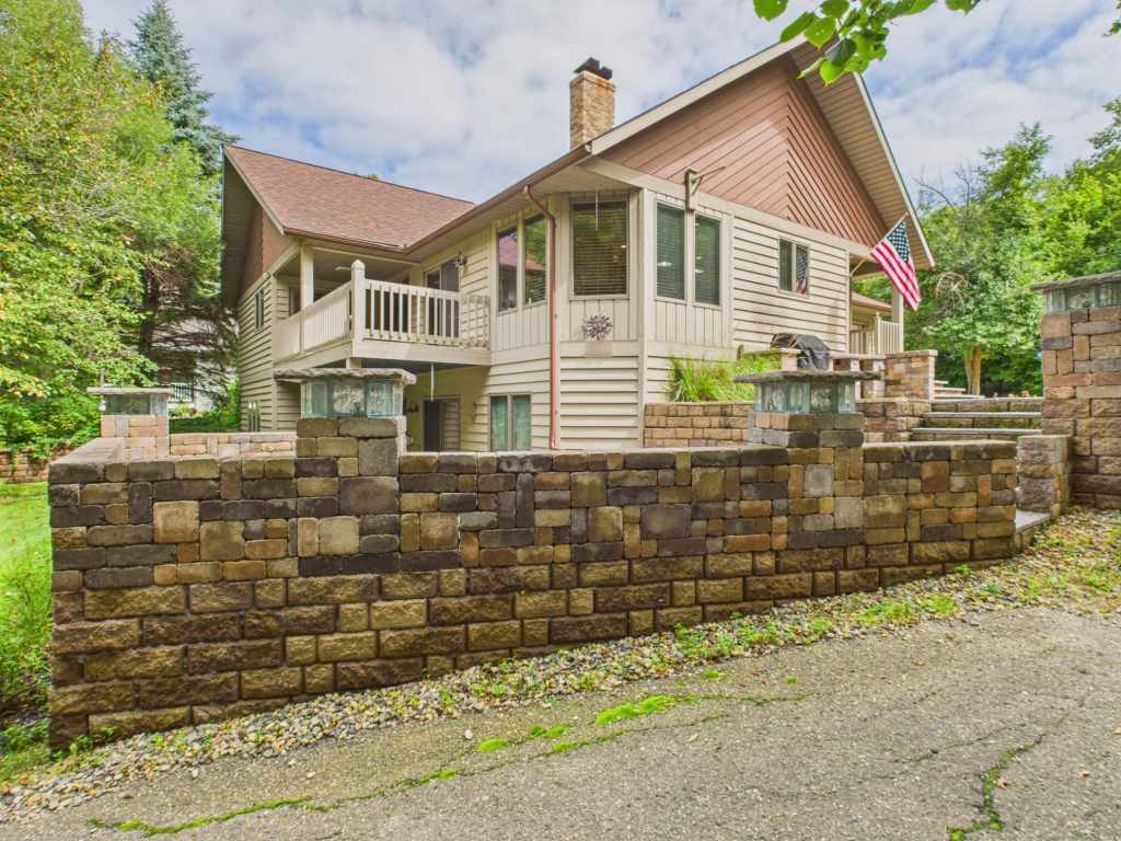 Main Property Photo