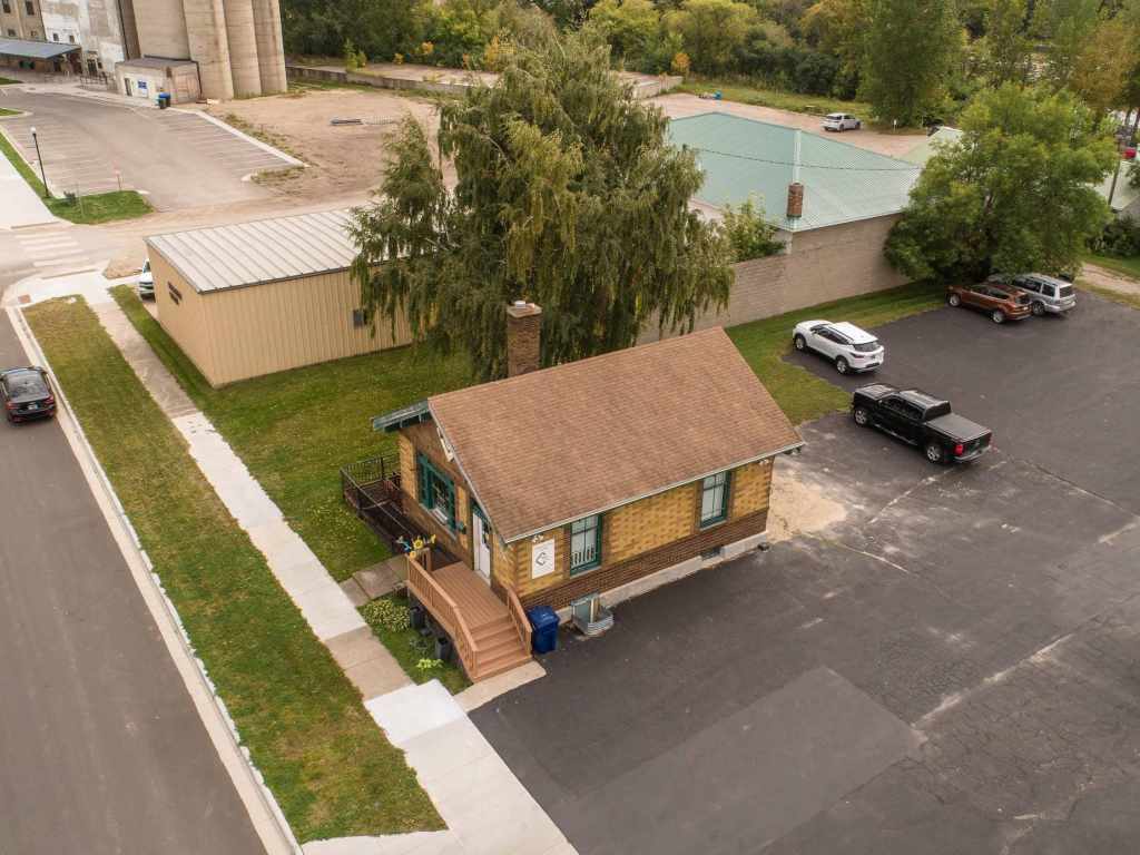 Property Photo 34