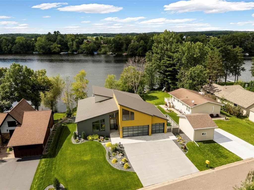Property Photo 25