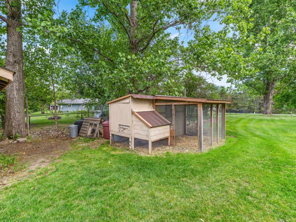 Property Photo 43