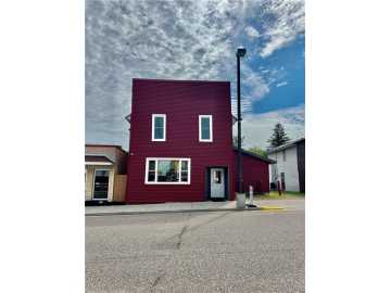 332 N Main Street, Cadott