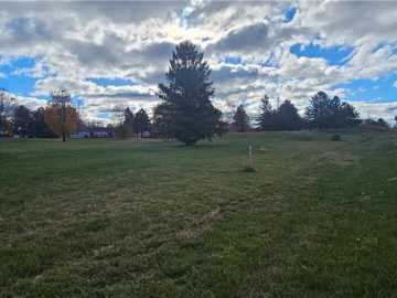 3941 N Town Hall Road, Eau Claire