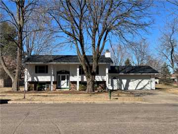 4110 Meadow Lane, Eau Claire