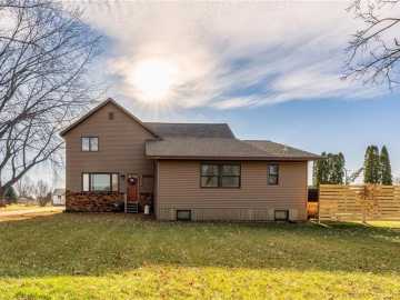 16261 105th Avenue, Chippewa Falls