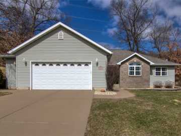 2243 Jingle Court, Eau Claire