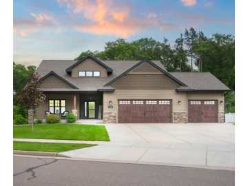 3735 Crest Ridge Court, Eau Claire