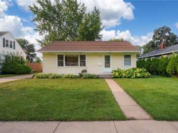 2107 Valmont Avenue, Eau Claire