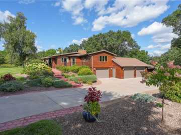 2208 W Menomonie Street, Eau Claire