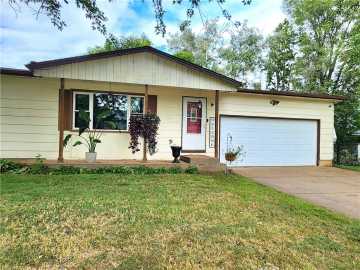 2508 E Hamilton Avenue, Eau Claire