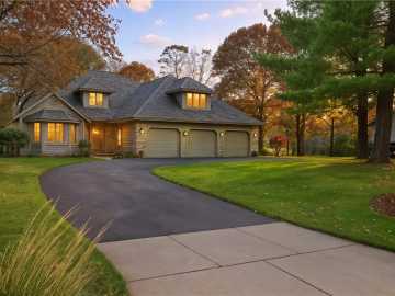 1523 Woodridge Drive, Chippewa Falls