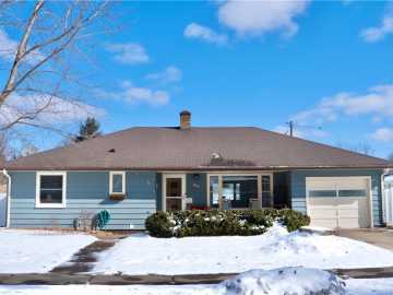 2819 Clark Place , Eau Claire