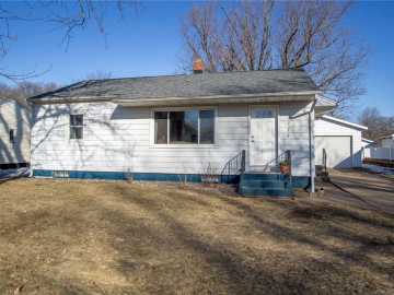 2713 11th Street, Eau Claire