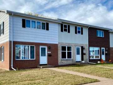 2714 Thomas Drive, Eau Claire