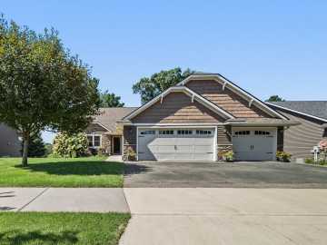 460 Club View Lane, Altoona