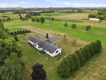 Property Photo 44