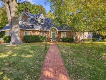 532 Summit Avenue, Eau Claire