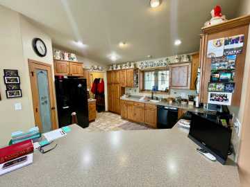 Property Photo 75