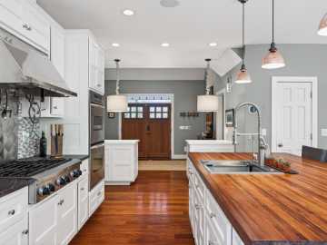 Property Photo 77