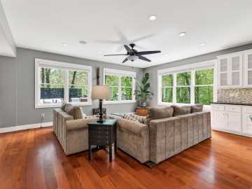 Property Photo 78