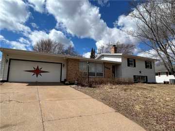 2858 12th Street, Eau Claire
