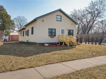 321 S 6th Street, Cornell