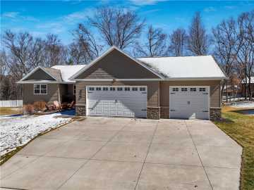 820 Rusty Court, Altoona
