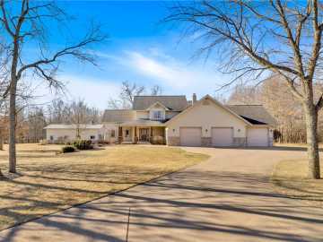 18407 67th N Avenue, Chippewa Falls