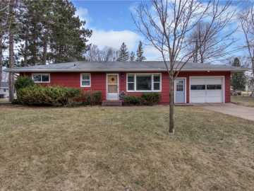 321 Lafayette Street, Chippewa Falls