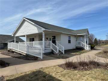 948 Wissota Green Parkway, Chippewa Falls